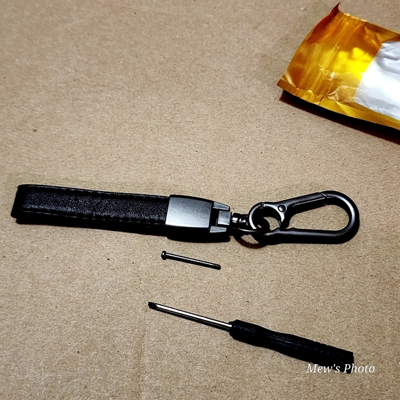 Black Leather Car Keychain Metal Car Honda Accord Accessories - Picture 3 of 4